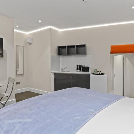 Modern Studio Flat Лондон Екстериор снимка